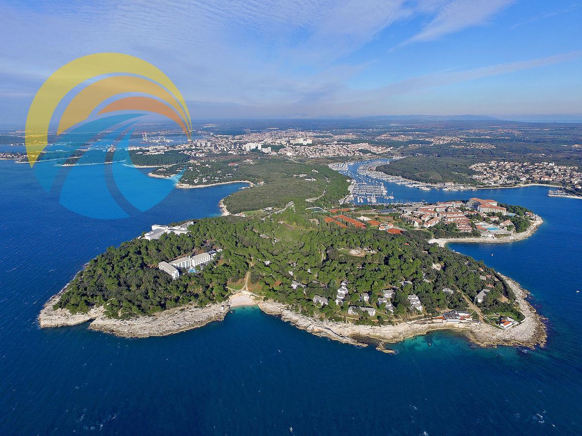 Apartments Oriana 898 Пула Екстериор снимка