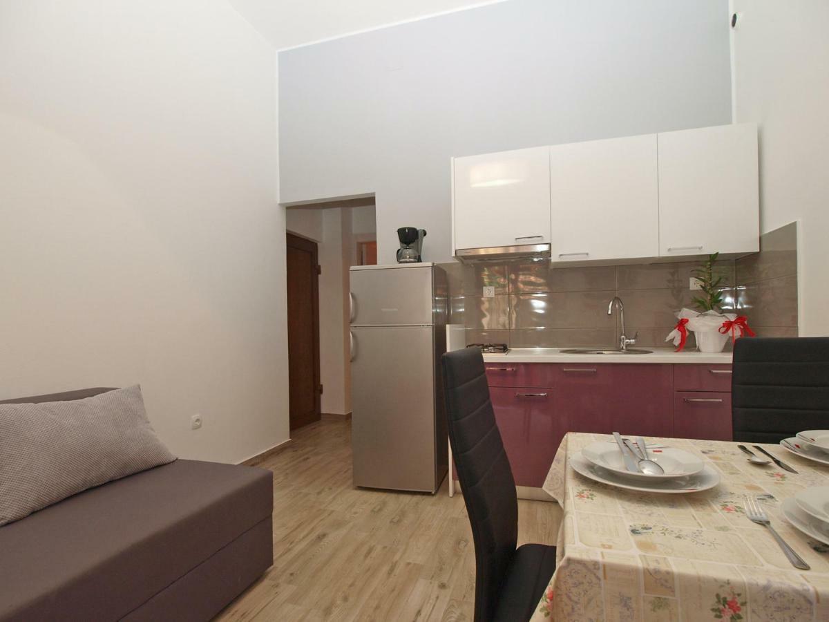 Apartments Oriana 898 Пула Екстериор снимка
